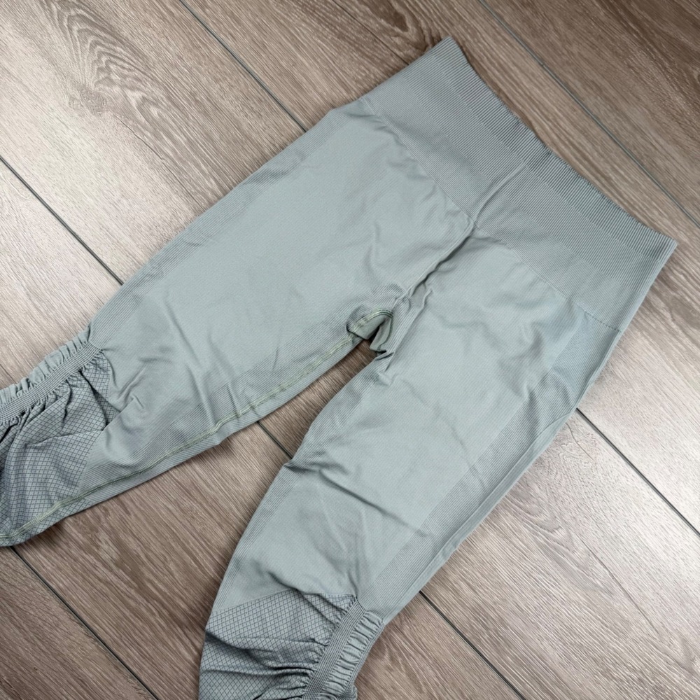 Lululemon Women Leggings Ebb To Street Crop Ruched Sage Green 6